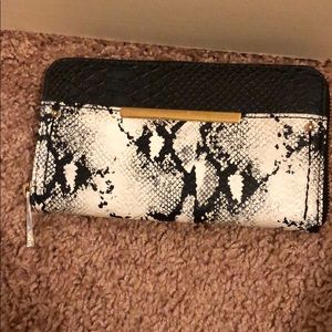 Black and white wallet